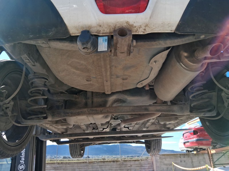 Recambio de puente trasero para ssangyong tivoli 1.6 xdi 160 referencia OEM IAM 4550035004 DISCO C/ABS Y 5 TORNILLOS 