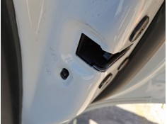 CERRADURA PUERTA TRASERA DERECHA 825024990R 