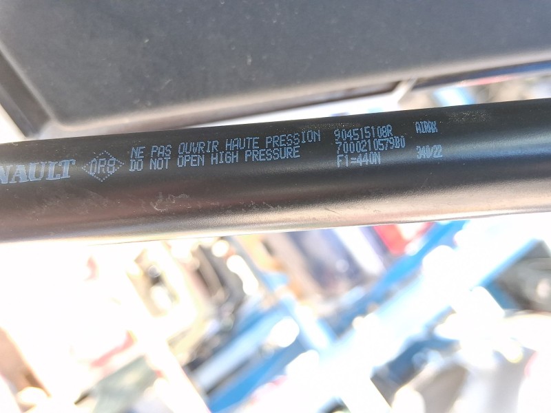 Recambio de amortiguadores maletero / porton para renault megane e-tech suv ev60 referencia OEM IAM 904526066R  