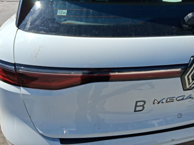 Recambio de piloto trasero izquierdo interior para renault megane e-tech suv ev60 referencia OEM IAM 265559718R  