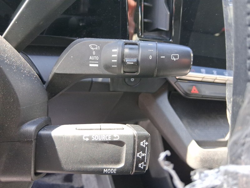 Recambio de mando luces y limpia para renault megane e-tech suv ev60 referencia OEM IAM 255671982R  