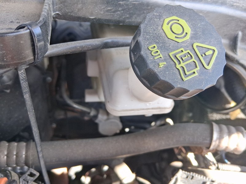 Recambio de bomba freno para renault megane e-tech suv ev60 referencia OEM IAM 460115786R  