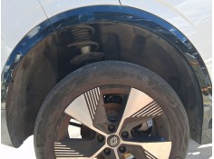 PLASTICO PASE RUEDA TRAS. DCH. 767481198R 