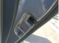 CERRADURA PUERTA TRASERA DERECHA 814203Z000 