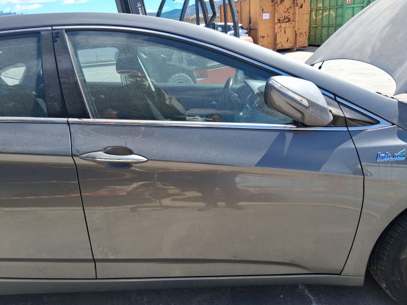 Recambio de puerta delantera derecha para hyundai i40 i (vf) 1.7 crdi referencia OEM IAM 760043Z000  
