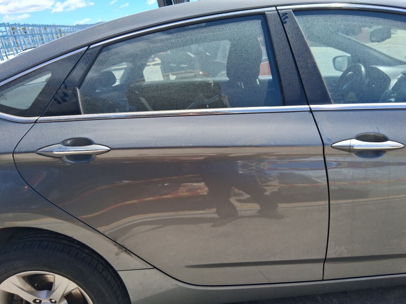 Recambio de puerta trasera derecha para hyundai i40 i (vf) 1.7 crdi referencia OEM IAM 770043Z300  