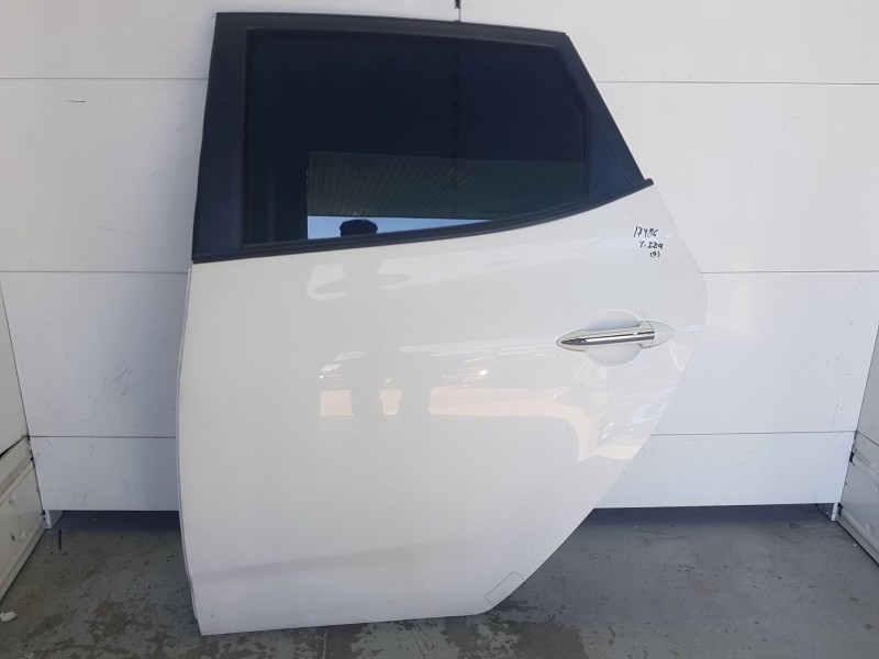 Recambio de puerta trasera izquierda para hyundai ix20 (jc) 1.6 crdi referencia OEM IAM 770031K000  