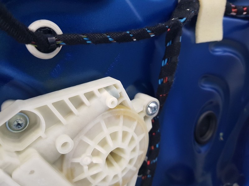 Recambio de elevalunas delantero derecho para seat toledo iv (kg3) 1.6 tdi referencia OEM IAM 5JA837462A  