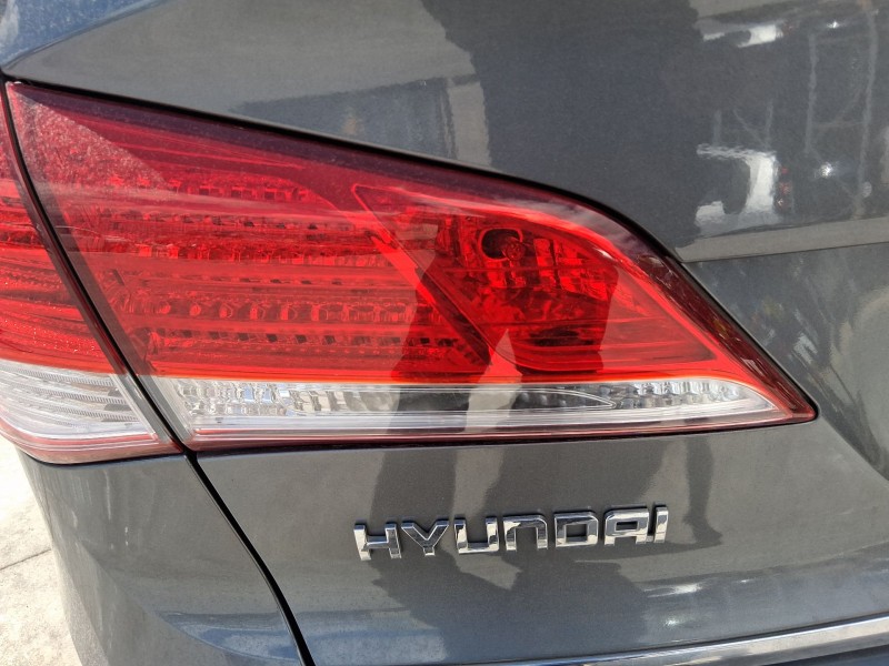 Recambio de piloto trasero izquierdo interior para hyundai i40 i (vf) 1.7 crdi referencia OEM IAM 924303Z600 924033Z600 