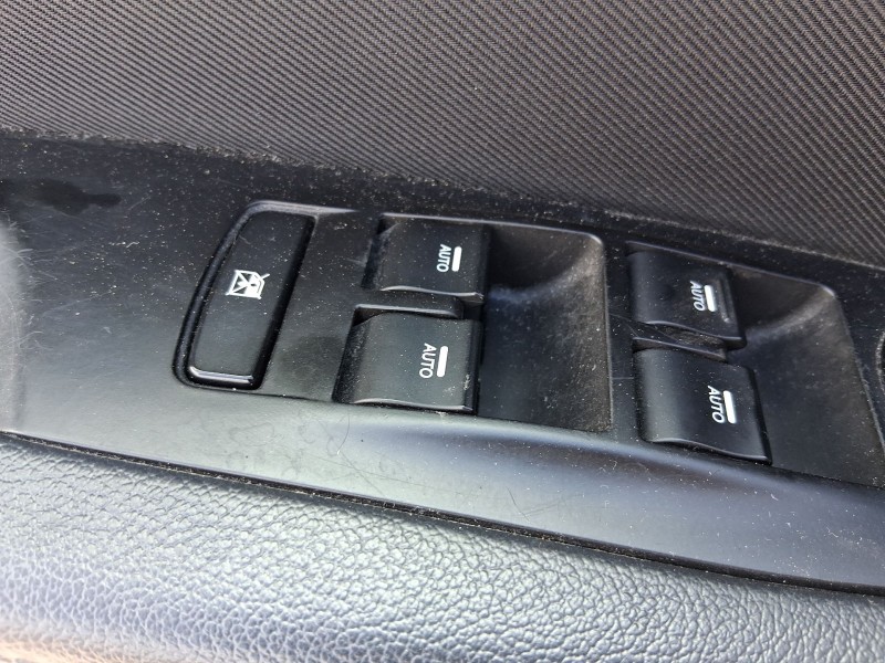 Recambio de mando elevalunas delantero izquierdo para hyundai i40 i (vf) 1.7 crdi referencia OEM IAM 935713Z000  