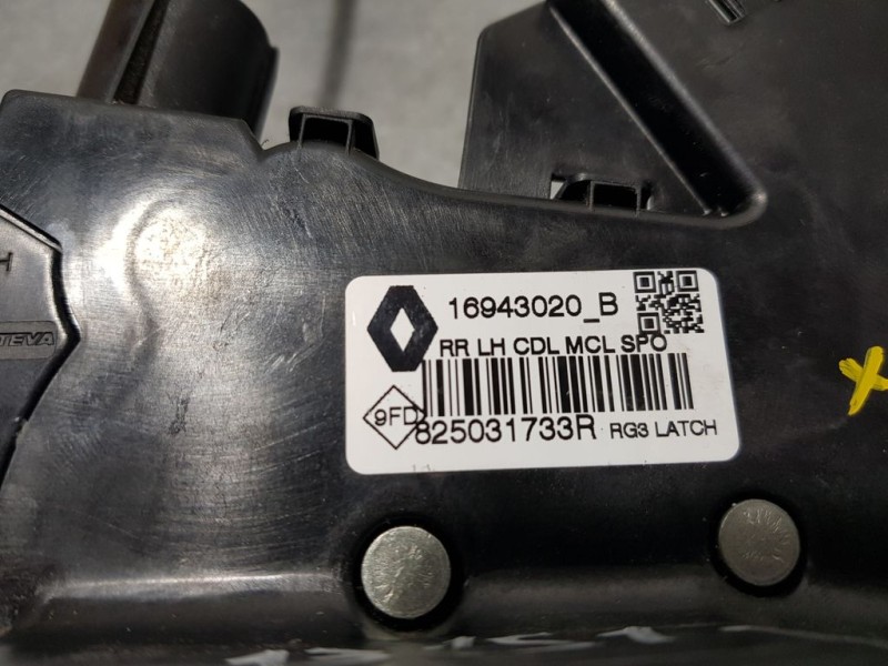 Recambio de cerradura puerta trasera izquierda para renault megane iv berlina 5p limited + referencia OEM IAM 825031733R 1694302