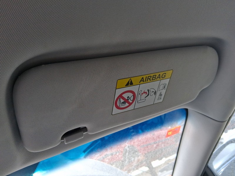 Recambio de parasol derecho para hyundai i40 i (vf) 1.7 crdi referencia OEM IAM 852023Z010TX  