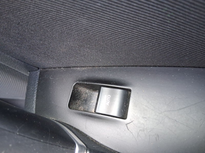 Recambio de mando elevalunas trasero derecho para hyundai i40 i (vf) 1.7 crdi referencia OEM IAM 935803Z0504X  