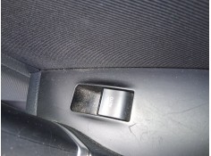 Recambio de mando elevalunas trasero derecho para hyundai i40 i (vf) 1.7 crdi referencia OEM IAM 935803Z0504X  