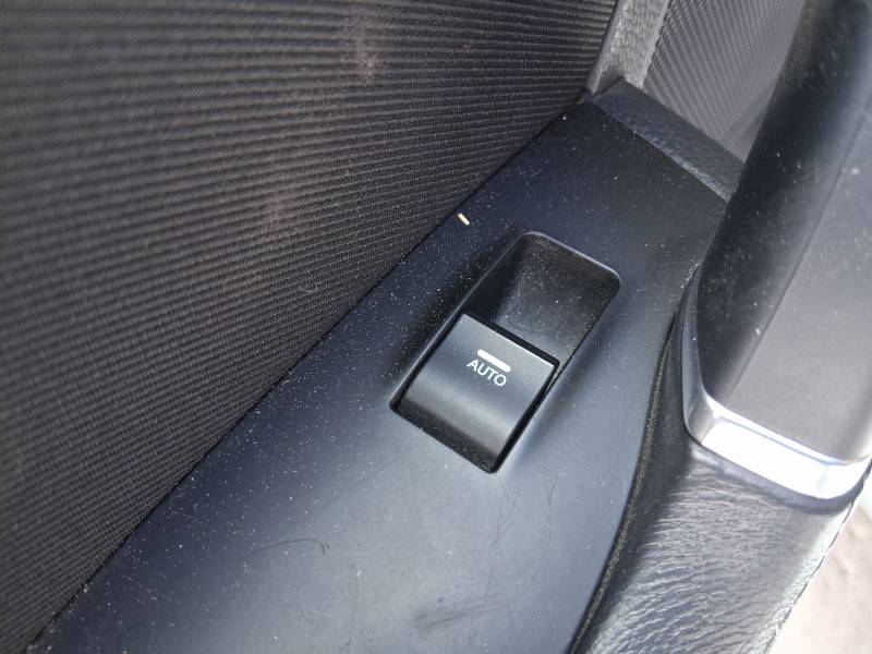 Recambio de mando elevalunas trasero izquierdo para hyundai i40 i (vf) 1.7 crdi referencia OEM IAM 935803Z0004X  