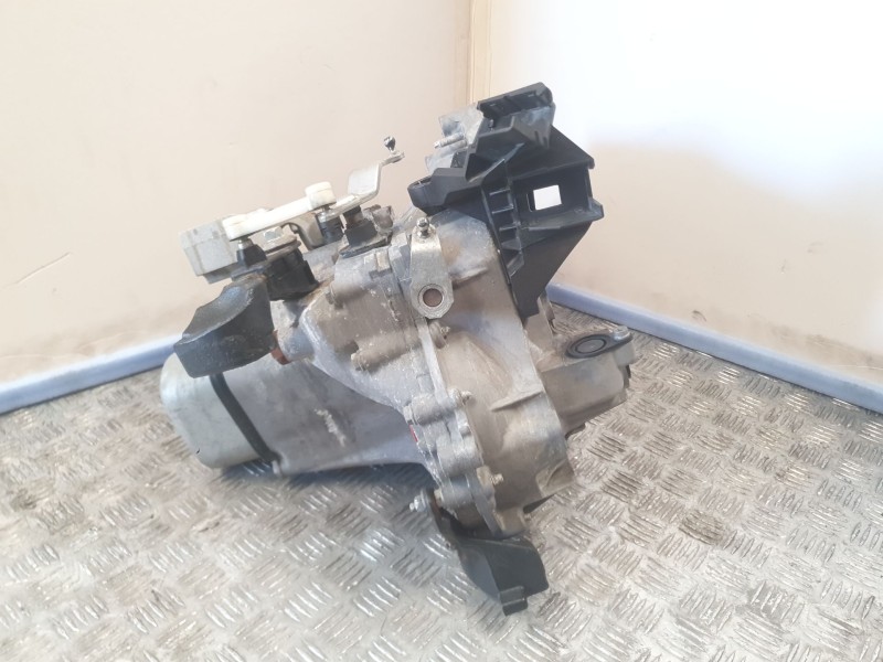 Recambio de caja cambios para peugeot 2008 i (cu_) 1.2 vti referencia OEM IAM 20CR02 10Z0749 