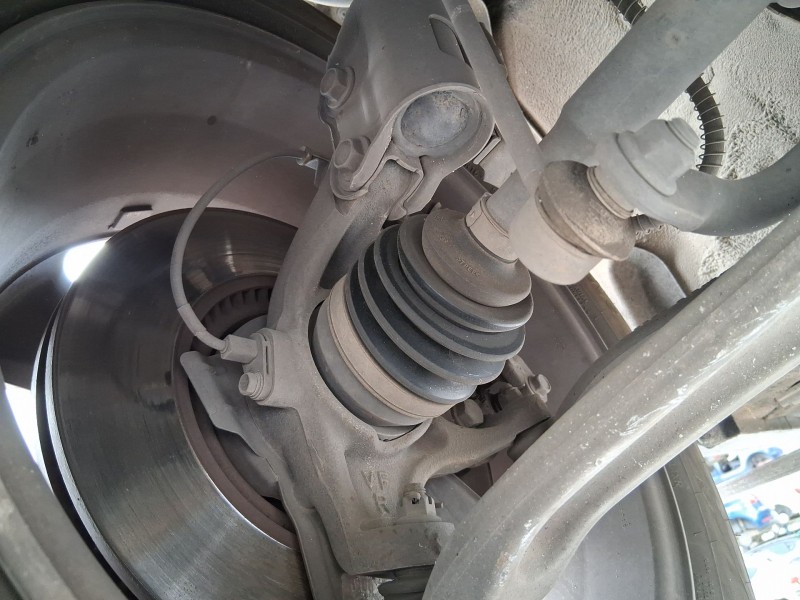 Recambio de mangueta delantera derecha para hyundai i40 i (vf) 1.7 crdi referencia OEM IAM 517163Z000  