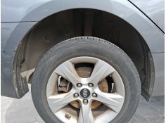 PLASTICO PASE RUEDA TRAS. DCH. 868223Z300 