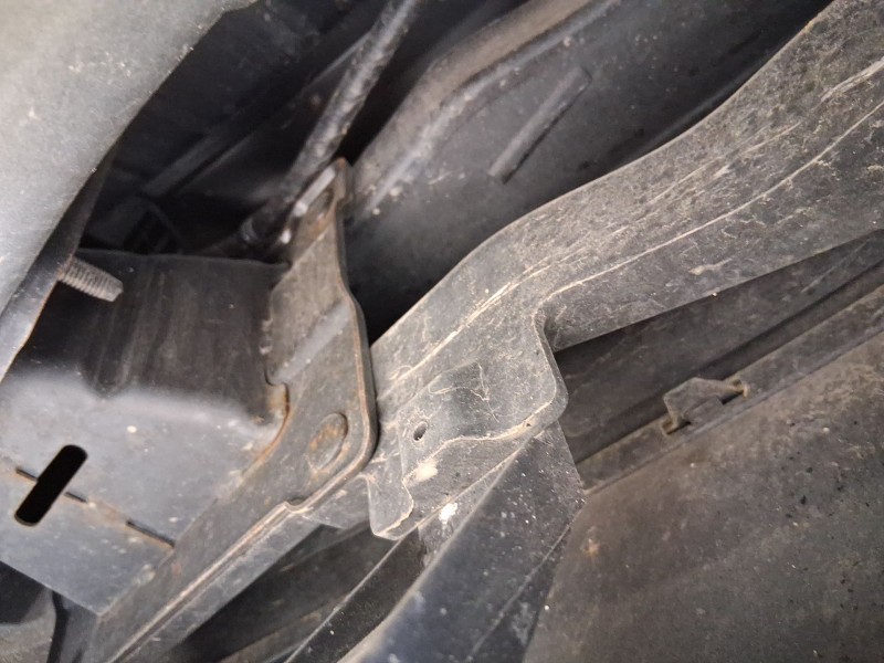 Recambio de refuerzo paragolpes trasero para hyundai i40 i (vf) 1.7 crdi referencia OEM IAM 866203Z300SJ  