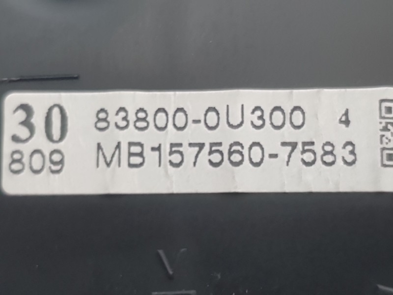 Recambio de cuadro instrumentos para toyota yaris active referencia OEM IAM 838000U300  