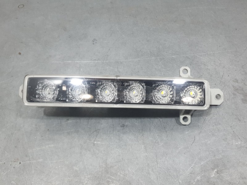 Recambio de piloto delantero derecho para citroën c-elysee (dd_) 1.5 bluehdi 100 referencia OEM IAM 9812662180 LUZ DIURNA VALEO8