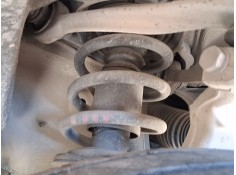 Recambio de amortiguador delantero izquierdo para audi a4 b7 (8ec) 2.0 tdi 16v referencia OEM IAM 8E0413031CT  