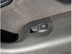 MANDO ELEVALUNAS DELANTERO DERECHO 8E0959855A5PR 