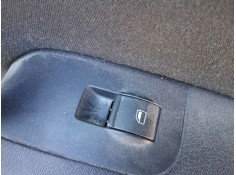 MANDO ELEVALUNAS TRASERO DERECHO 8E0959855A5PR 