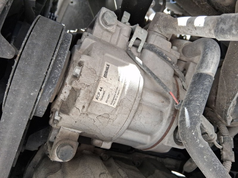 Recambio de compresor aire acondicionado para audi a4 b7 (8ec) 2.0 tdi 16v referencia OEM IAM 8E0260805CB  