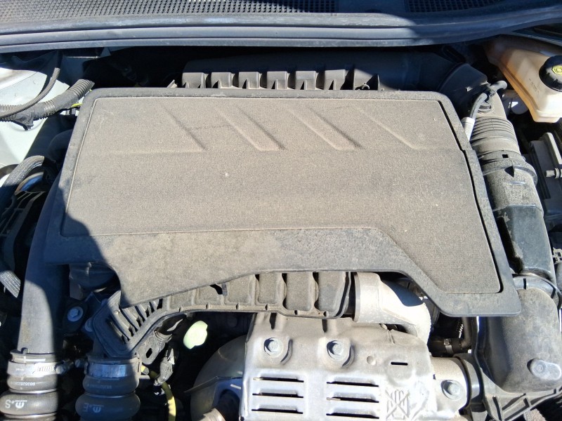 Recambio de tapa motor para jeep avenger (fh1) avenger t-gdi cat referencia OEM IAM 9825492380  