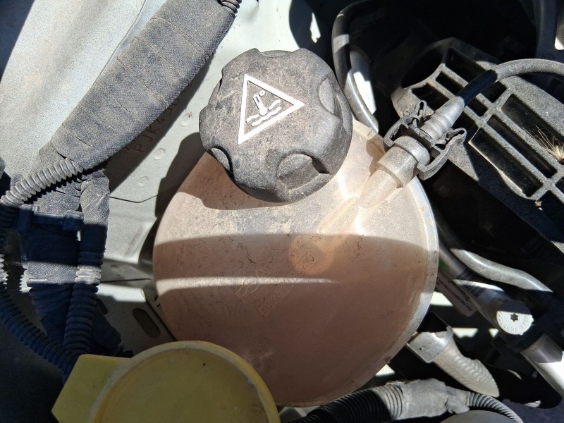 Recambio de deposito expansion para jeep avenger (fh1) avenger t-gdi cat referencia OEM IAM 9824198680  