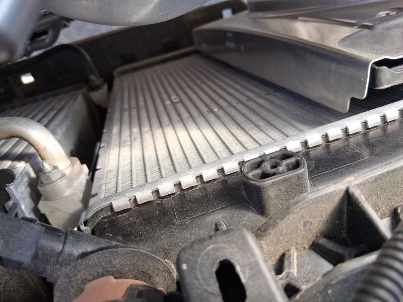 Recambio de radiador agua para jeep avenger (fh1) avenger t-gdi cat referencia OEM IAM 9825333380  