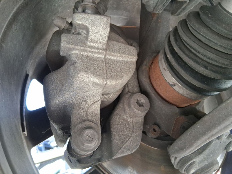 Recambio de pinza freno delantera derecha para jeep avenger (fh1) avenger t-gdi cat referencia OEM IAM 9849001880  