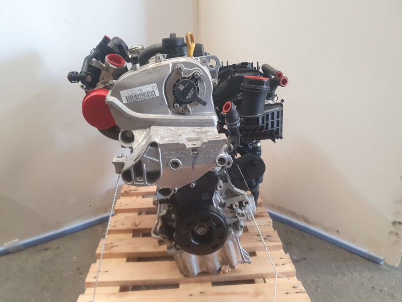 Recambio de motor completo para skoda fabia iv (pj3) 1.0 tsi referencia OEM IAM DUS 492091 