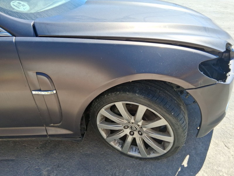 Recambio de aleta delantera derecha para jaguar xf i (x250) 2.7 d referencia OEM IAM C2Z20377 TOCADA 