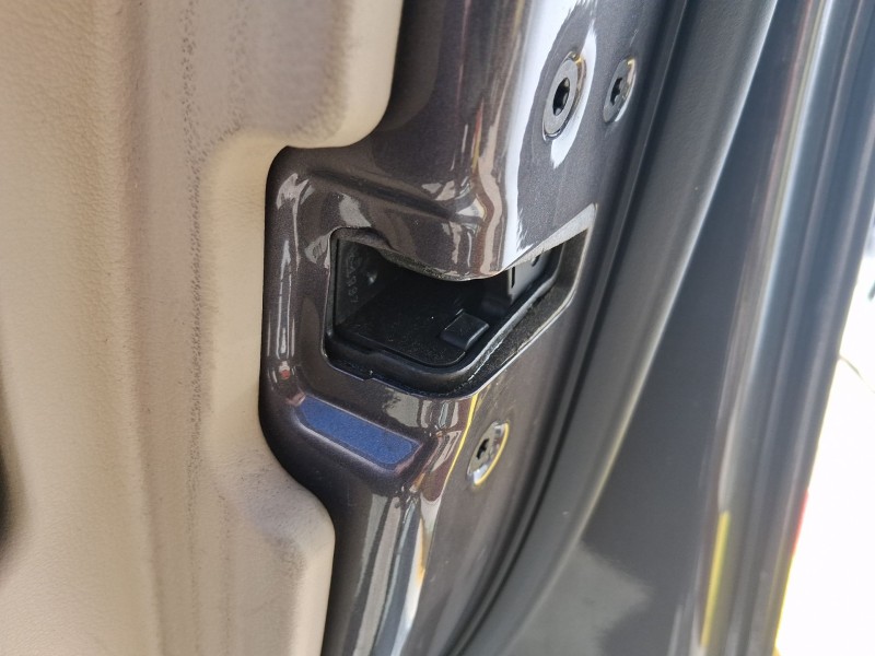 Recambio de cerradura puerta delantera derecha para jaguar xf i (x250) 2.7 d referencia OEM IAM JDE38171  