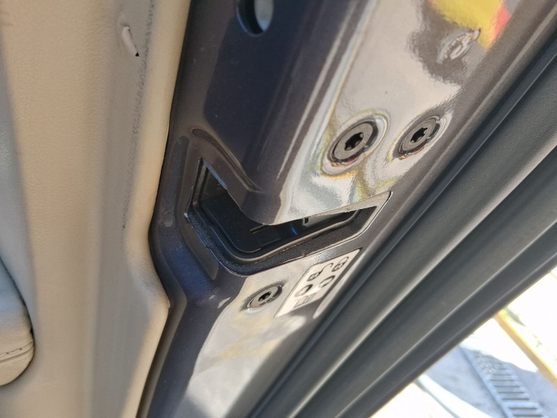 Recambio de cerradura puerta trasera derecha para jaguar xf i (x250) 2.7 d referencia OEM IAM C2P25991  