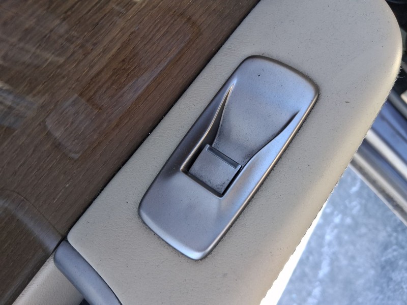 Recambio de mando elevalunas trasero izquierdo para jaguar xf i (x250) 2.7 d referencia OEM IAM C2Z11177  