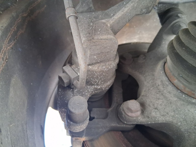 Recambio de pinza freno trasera derecha para jaguar xf i (x250) 2.7 d referencia OEM IAM C2D35333  