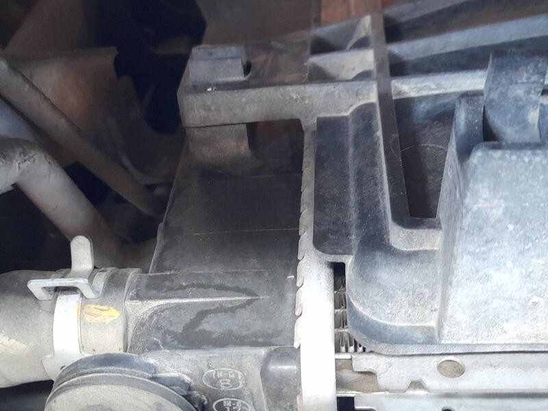 Recambio de radiador agua para mazda 5 (cr) 2.0 cd (cr19) referencia OEM IAM RF7N15200  