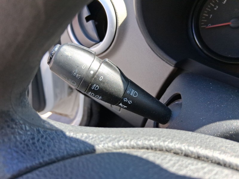 Recambio de mando luces y limpia para dacia lodgy (js_) 1.5 dci referencia OEM IAM 255401301R  8201168008