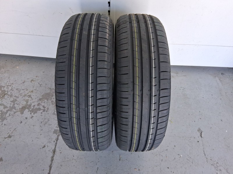 Recambio de neumatico pareja para neumaticos nuevos - referencia OEM IAM 205601696V TRACMAX 205/60/16/96V