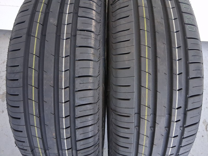 Recambio de neumatico pareja para neumaticos nuevos - referencia OEM IAM 205601696V TRACMAX 205/60/16/96V