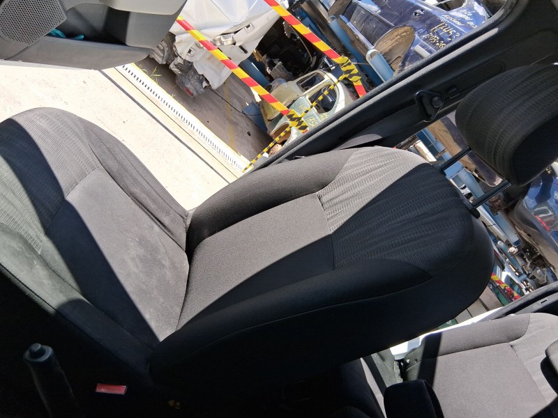 Recambio de asiento delantero derecho para dacia lodgy (js_) 1.5 dci referencia OEM IAM   