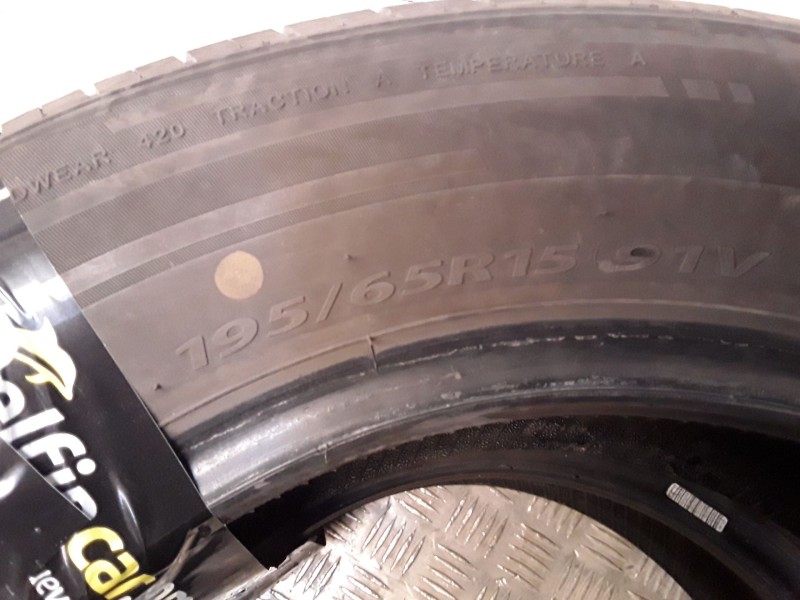 Recambio de neumatico pareja para neumaticos reutilizados - referencia OEM IAM 195651591V KAPSEN 195/65/15/91V