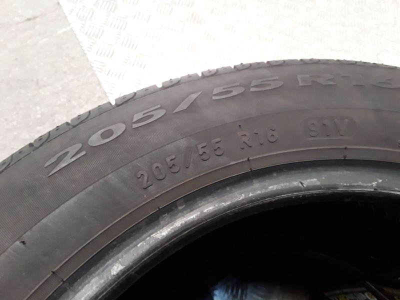 Recambio de neumatico pareja para neumaticos reutilizados - referencia OEM IAM 205/55/16/91V PIRELLI 205/55/16/91V