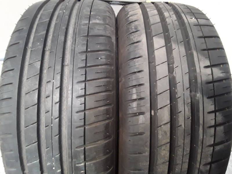 Recambio de neumatico pareja para neumaticos reutilizados - referencia OEM IAM 195501582V MICHELIN 195/50/15/82V
