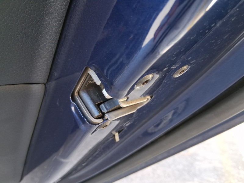 Recambio de cerradura puerta trasera derecha para bmw 2 active tourer (f45) 216 d referencia OEM IAM 51227281940  