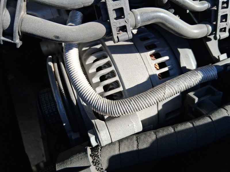 Recambio de alternador para bmw 2 active tourer (f45) 216 d referencia OEM IAM 12318680374 12315A157A8 