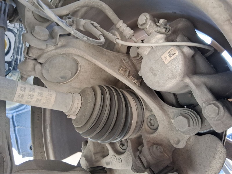 Recambio de mangueta delantera izquierda para bmw 2 active tourer (f45) 216 d referencia OEM IAM 31216876645  